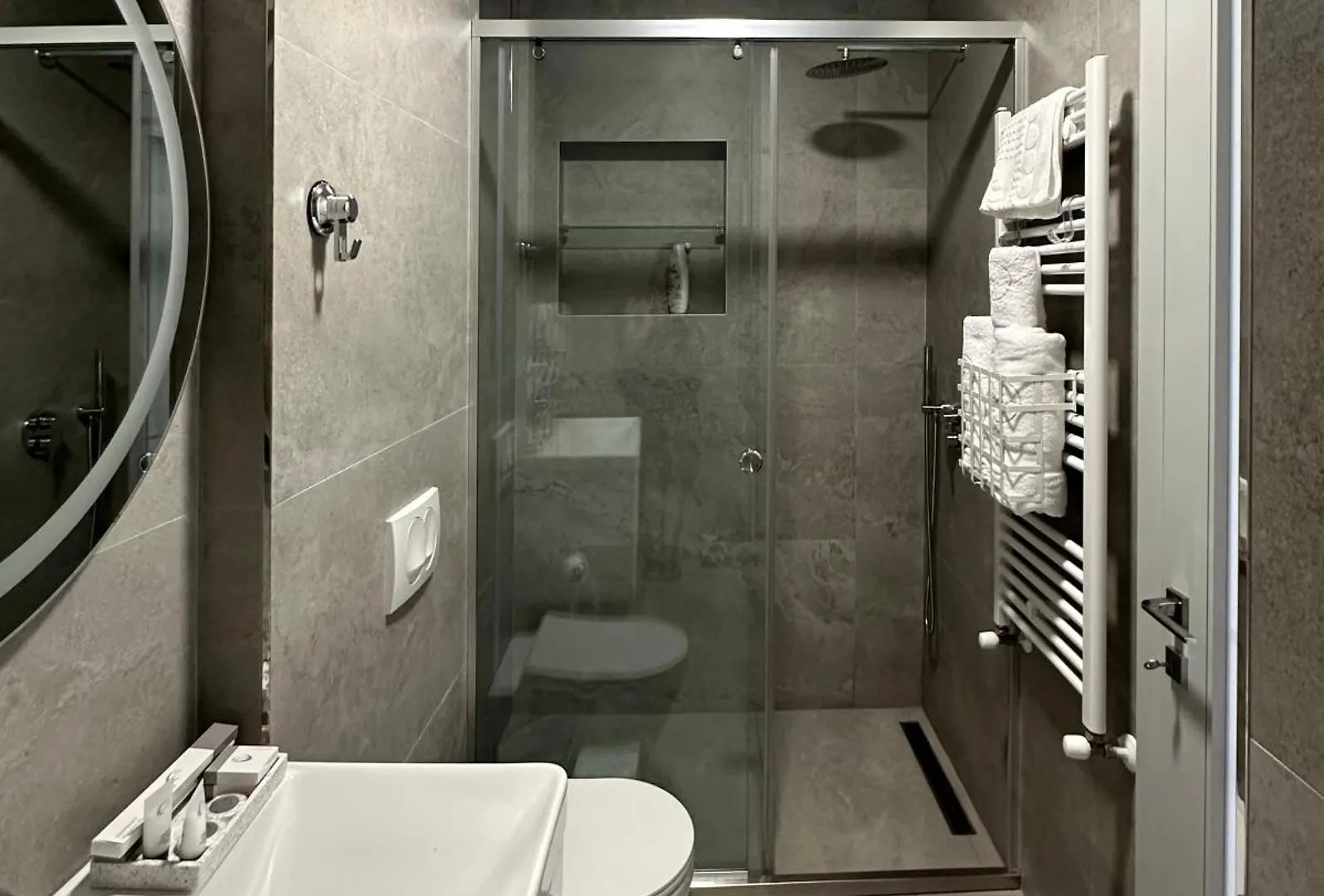 Sea Apartments Dhërmi Albánie